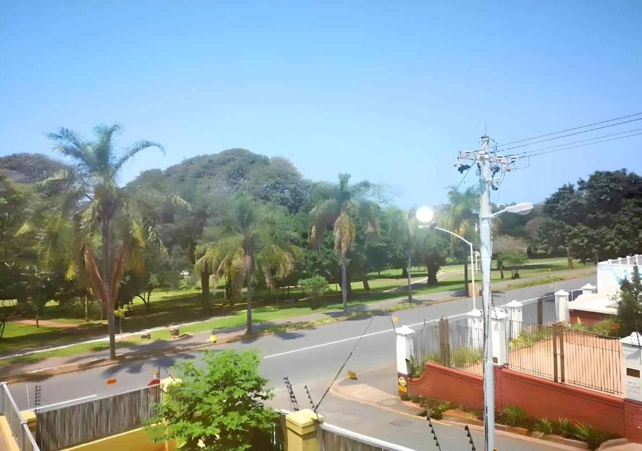 דורבן Kzn Park View Guest House מראה חיצוני תמונה