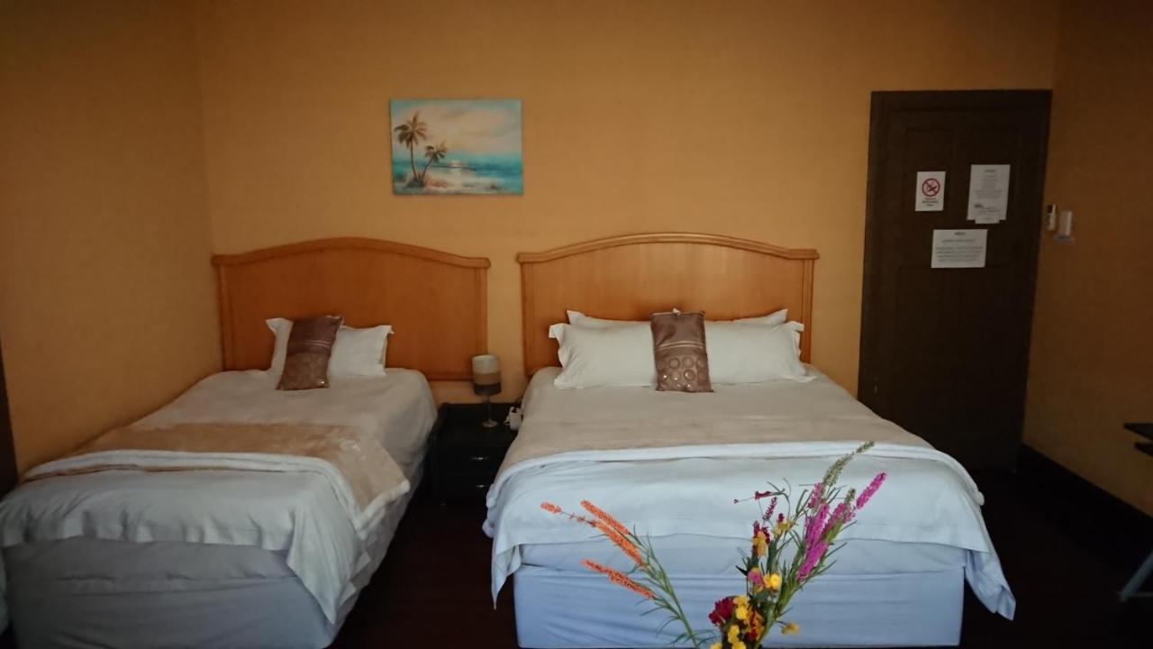 דורבן Kzn Park View Guest House מראה חיצוני תמונה
