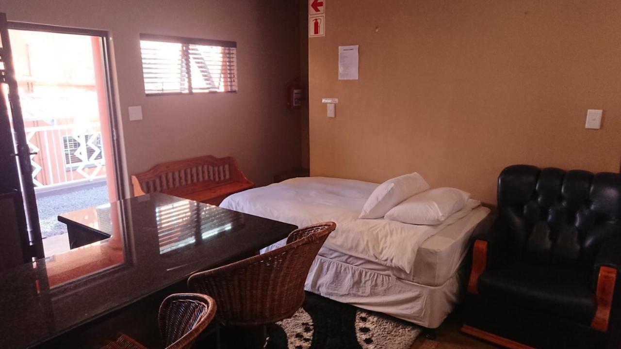 דורבן Kzn Park View Guest House מראה חיצוני תמונה