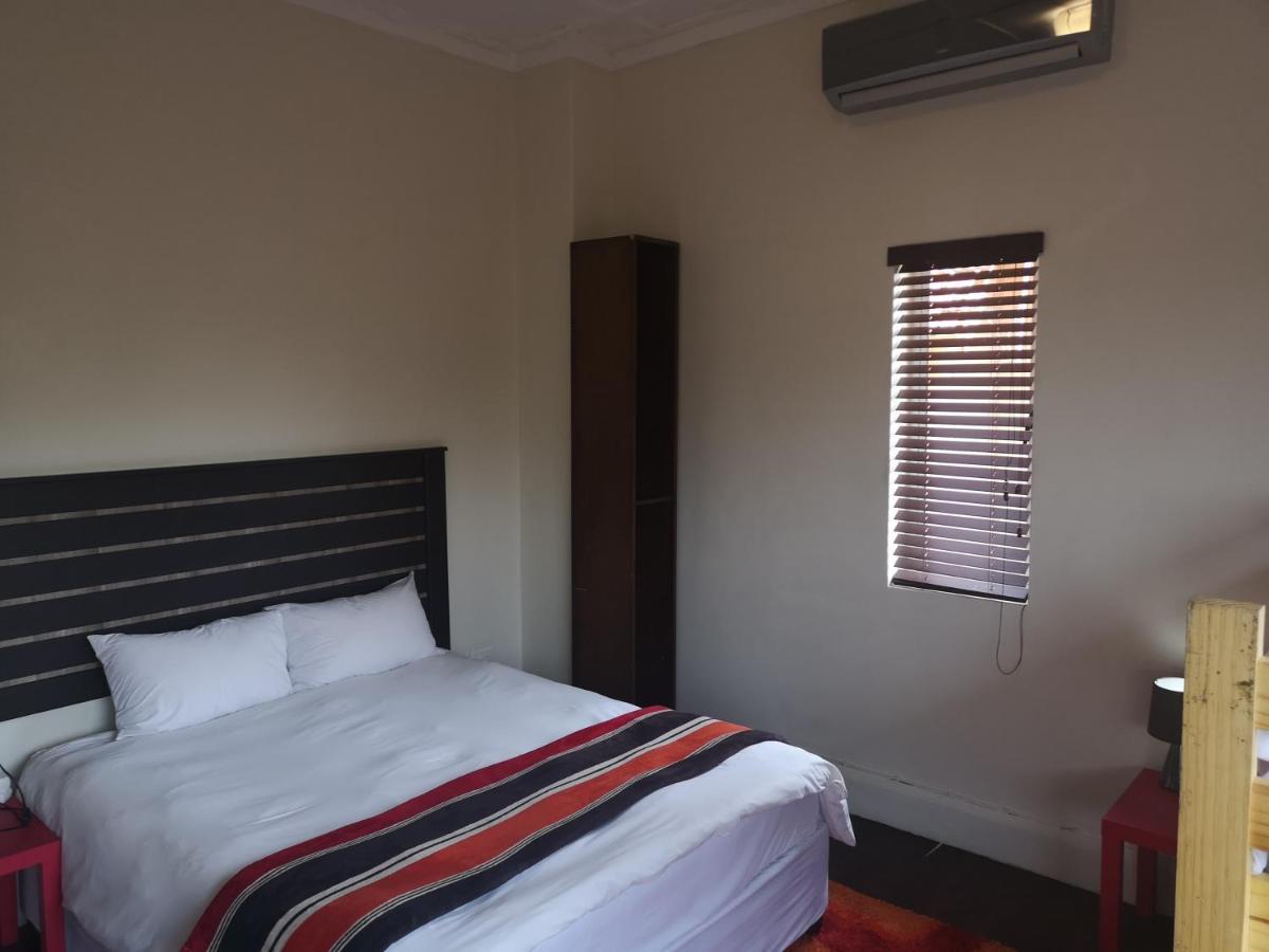 דורבן Kzn Park View Guest House מראה חיצוני תמונה