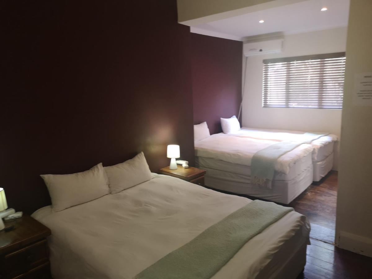 דורבן Kzn Park View Guest House מראה חיצוני תמונה